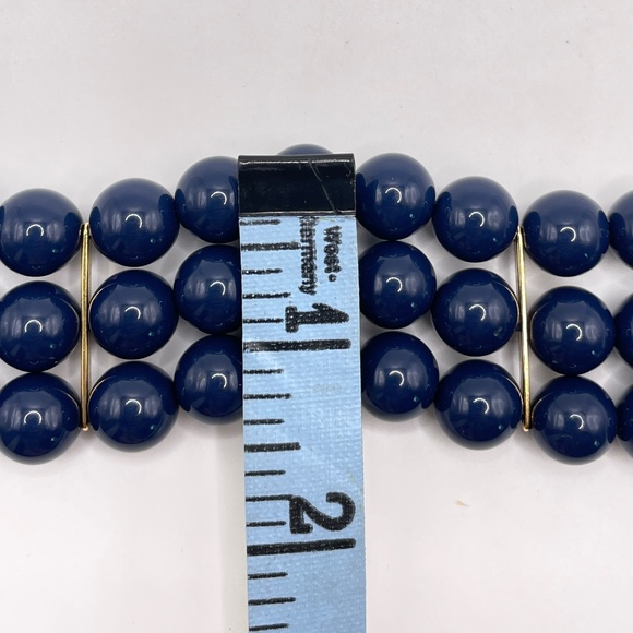 Monet Signed Vintage Navy Blue 3 Row Bead Bracelet Gold Tone Clasp - Picture 3 of 10